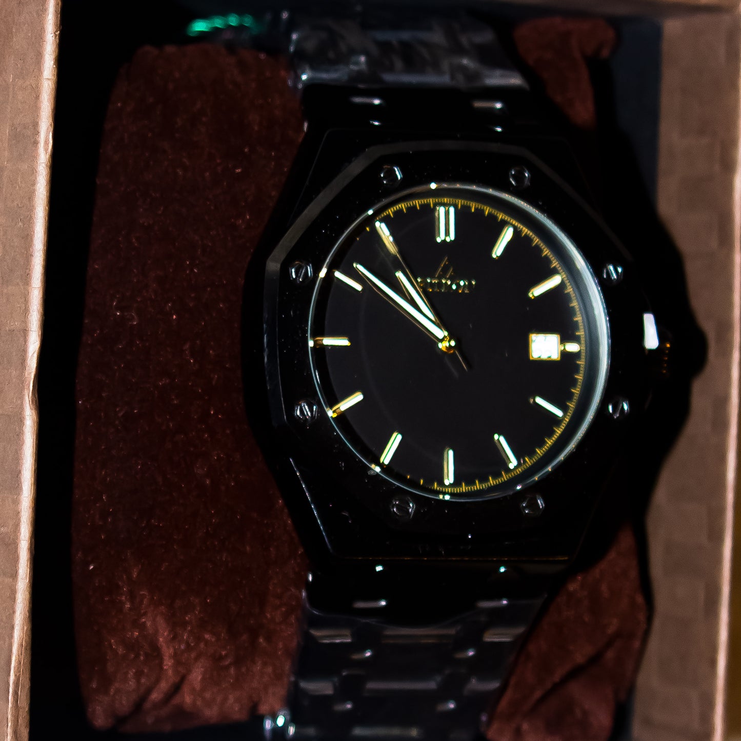 Black Fitron Mporte Watch: