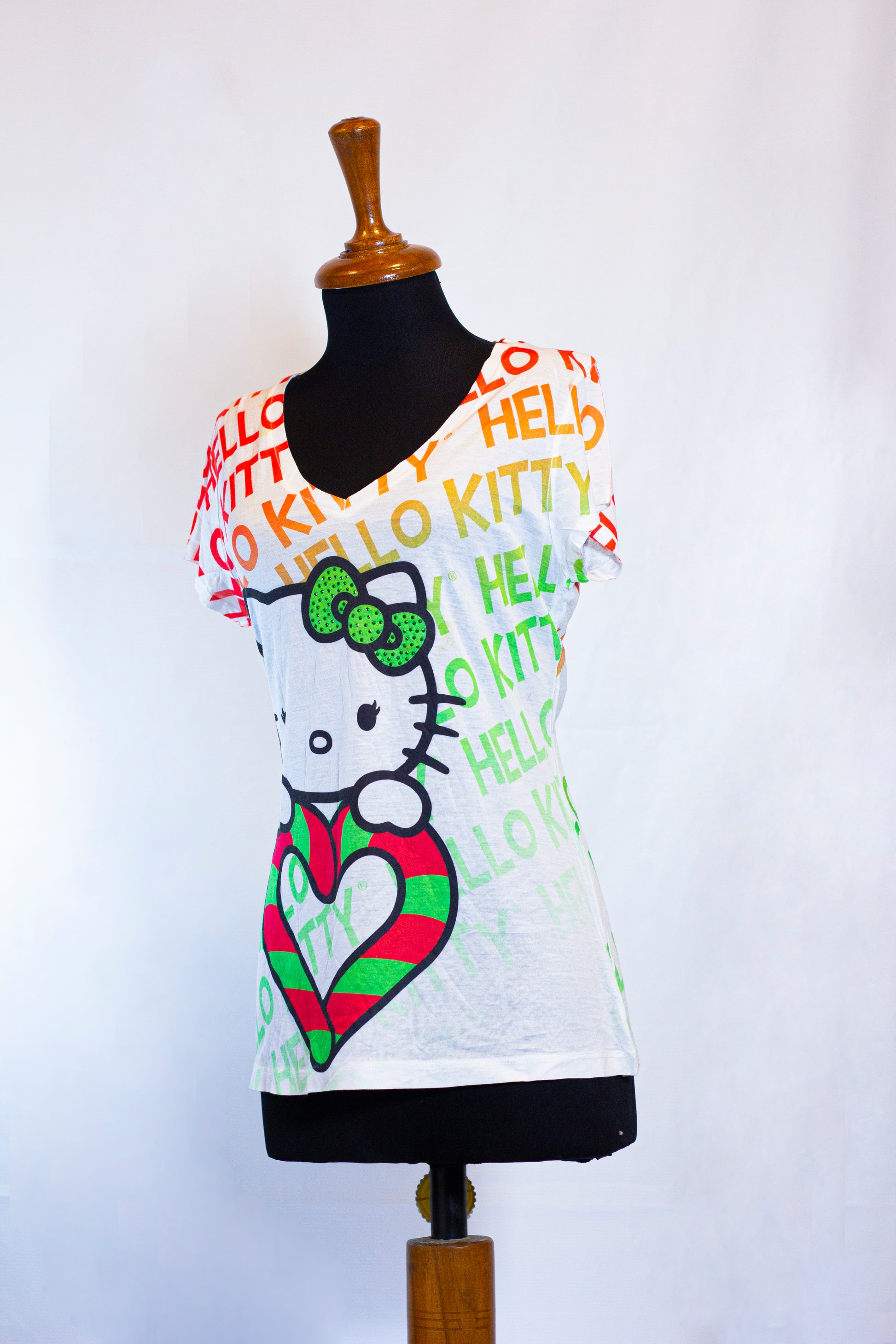 Hello Kitty T Shirt - Bazla Closet