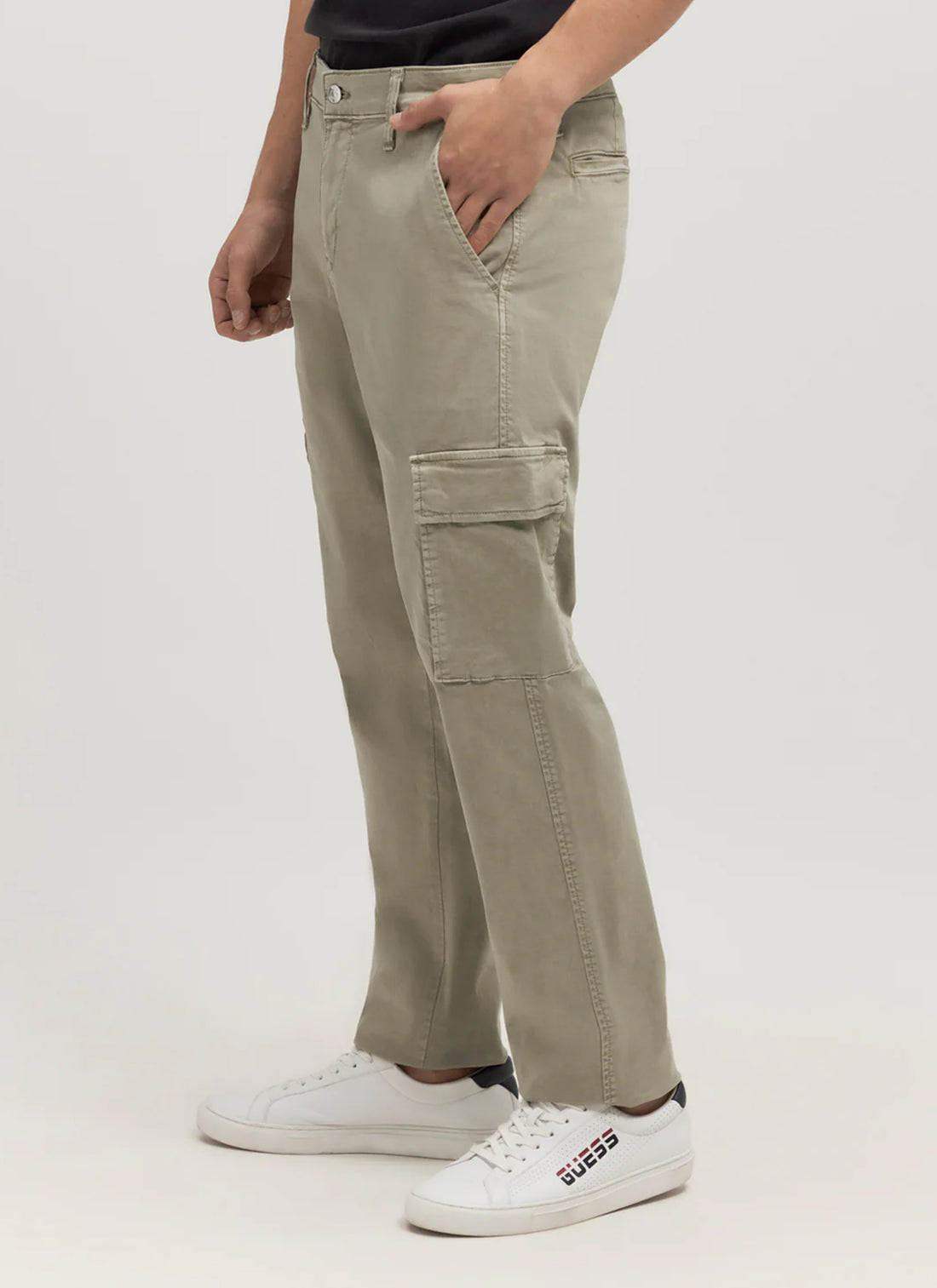 Guess Cargo Pant (IMPORTED) - Bazla Closet