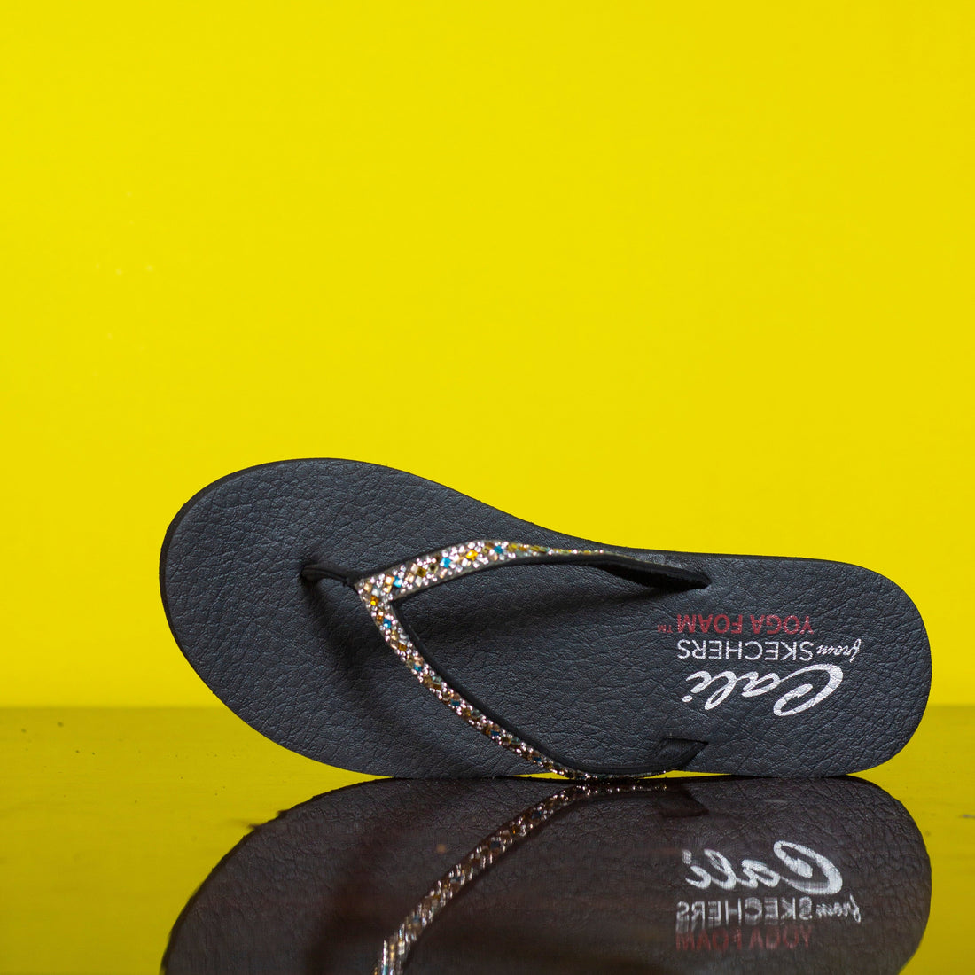 CALI SKECHERS - Bazla Closet