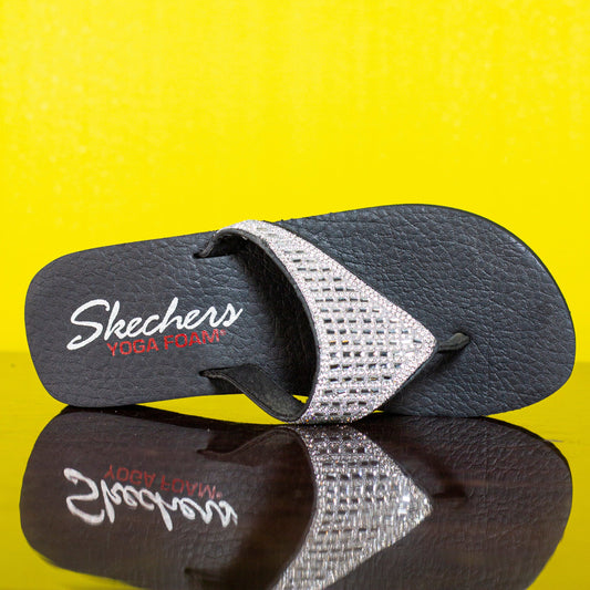 SKECHERS - Bazla Closet