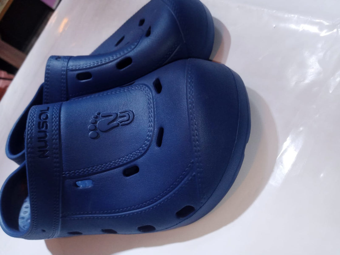 Women's McCall Clog (USA imported)