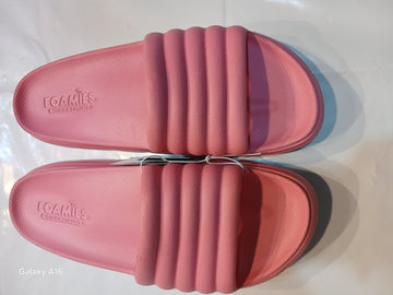 skecher pink slippers (malaysia imported)