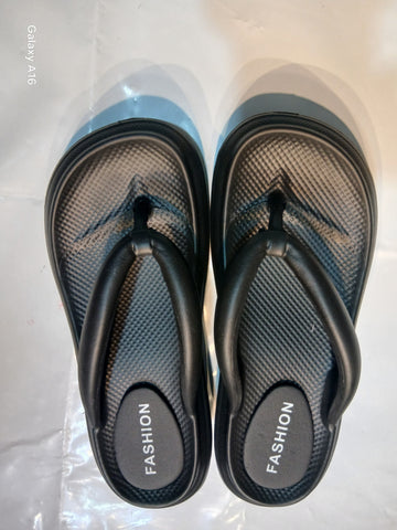 fashion black female slippers (malaysia imported)