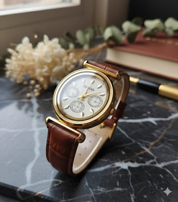 Classic analog wristwatch with leather strap
