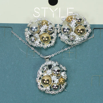 Imported Branded Elegant Necklace and Earrings Set