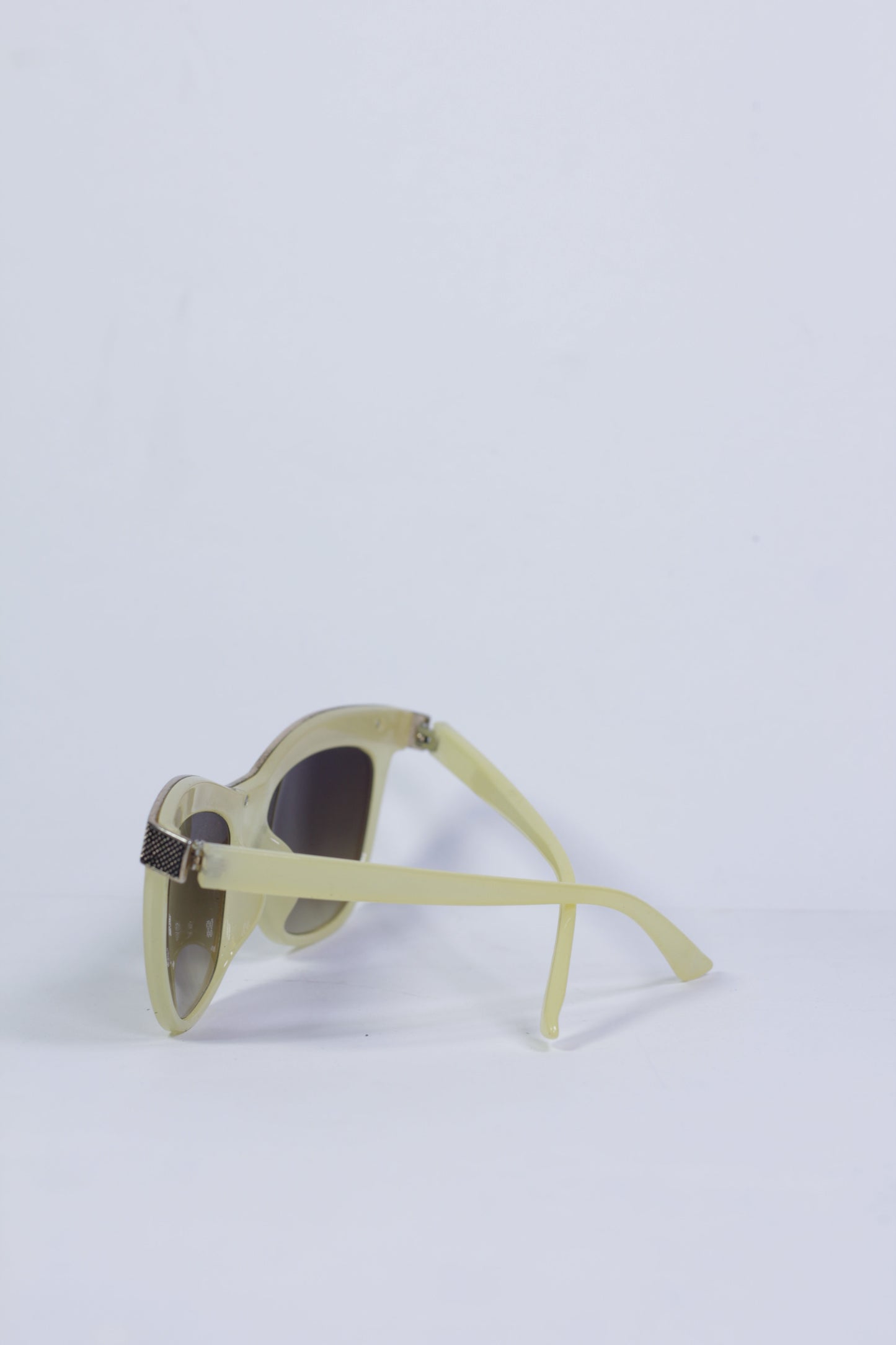 Sunglasses Made to Impress