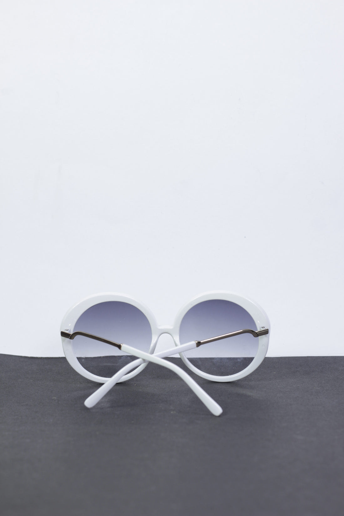 Global Designs, Local Elegance - Bazla Closet