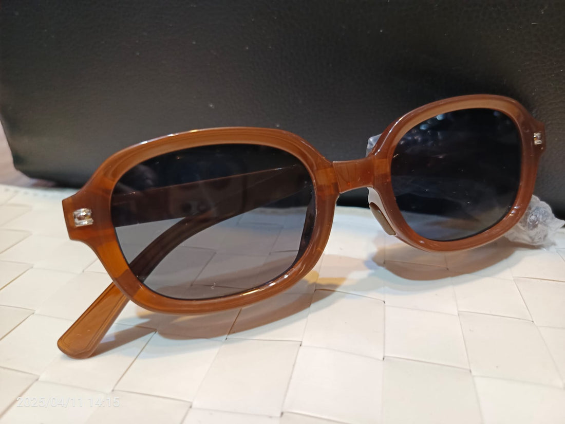 Bazla Closet Glasses