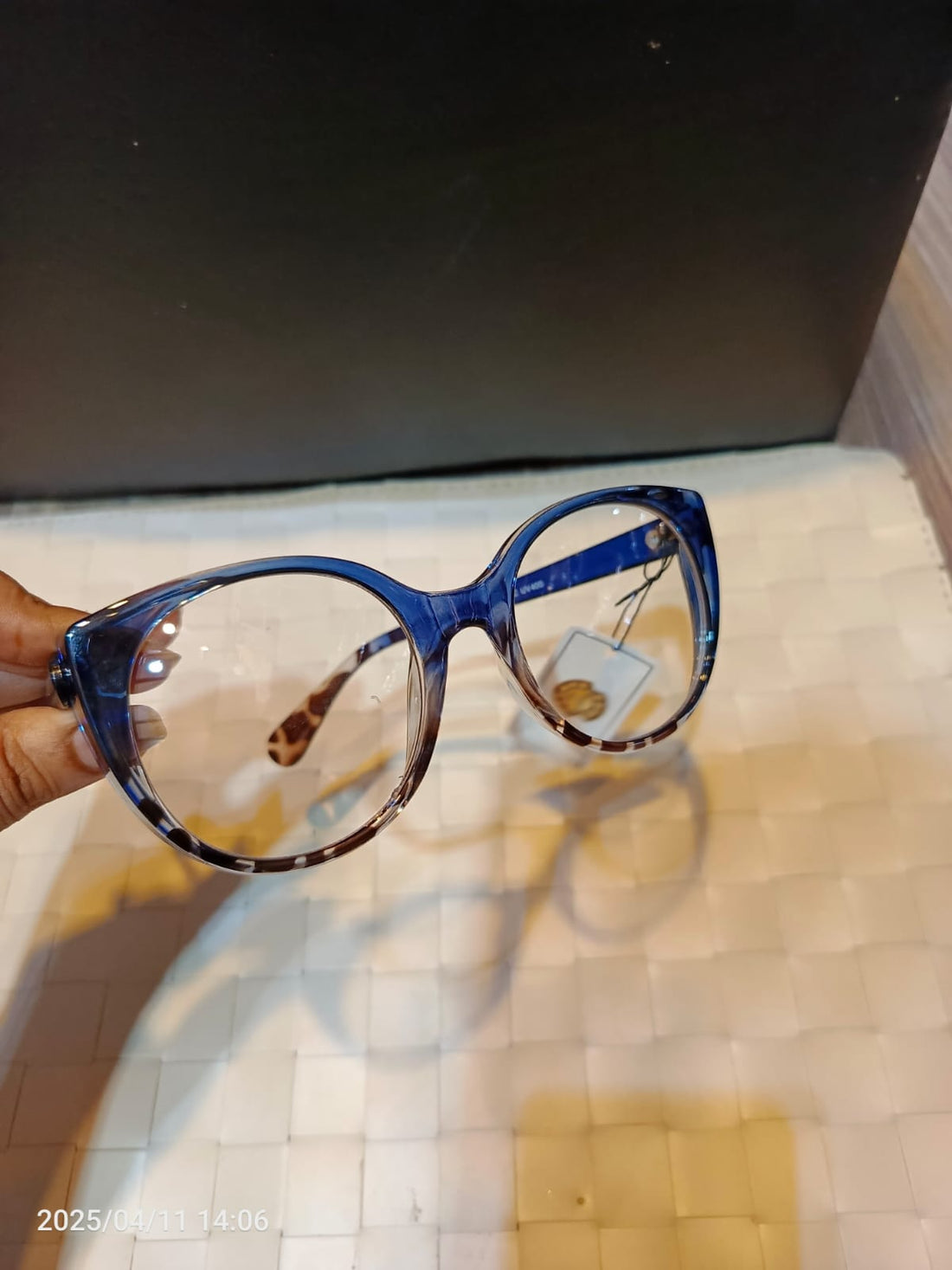 Bazla Closet Bold Cat-Eye Optical Frame – Dual Tone Blue & Black