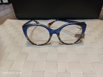 Bazla Closet Bold Cat-Eye Optical Frame – Dual Tone Blue & Black