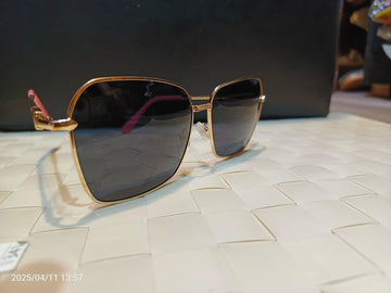 Bazla Closet Glasses