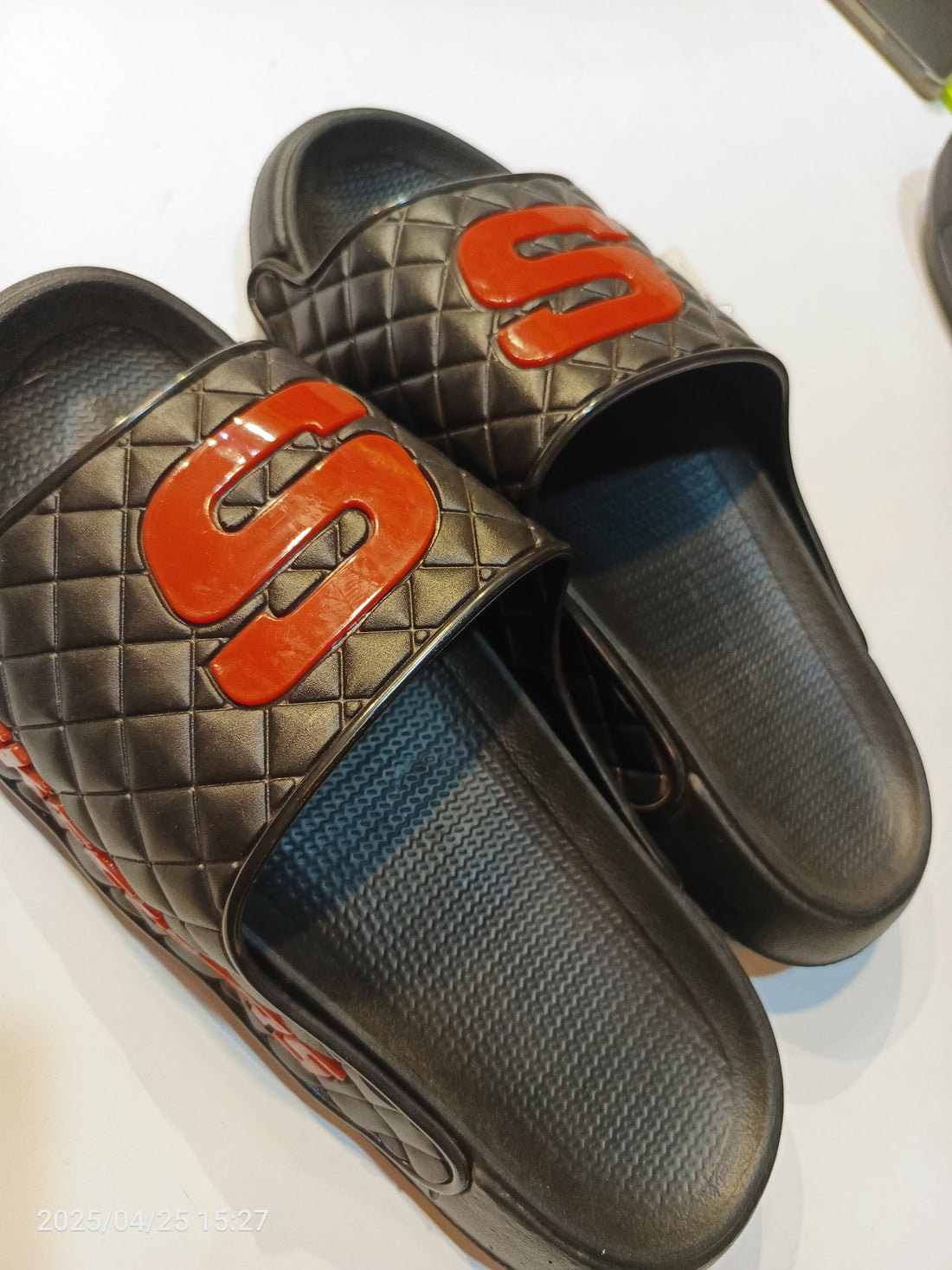 Bazla Closet Mens Slipper