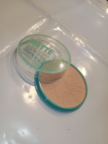 Peccallure Matte Compact Powder