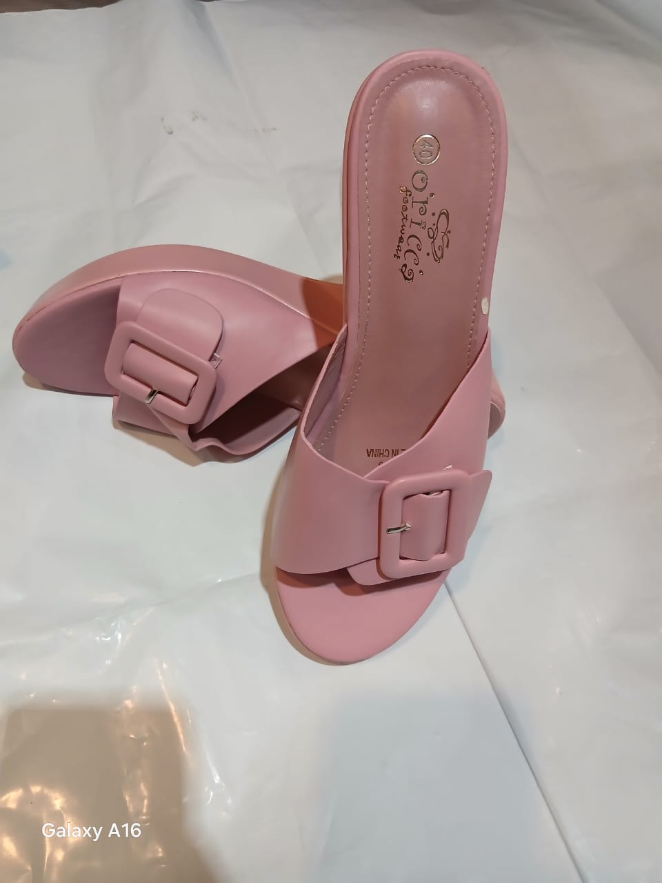 Pink Buckle-M Strap Slide Sandals – Open-Toe Mules (Soft Blush Pink)